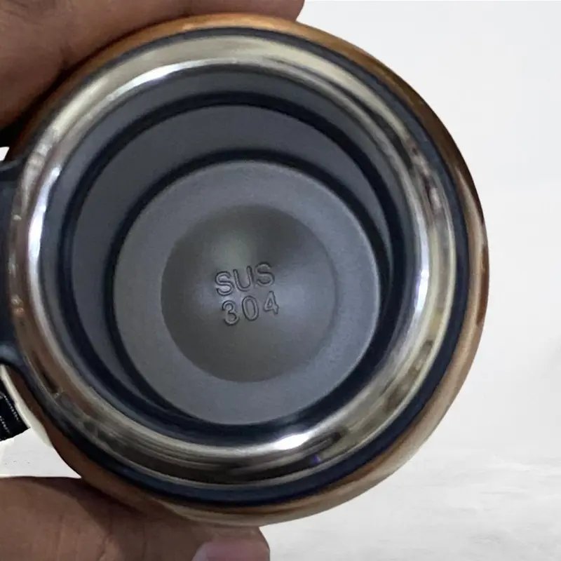 750ml Stainless Steel Vacuum Flask โ 304 Steel Double Wall Insulated Bottle for Hot & Cold Beverages | Leakproof with Carry Strap - Image 4